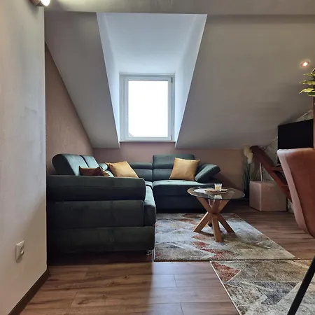 Apartment Rooftop Lucylu